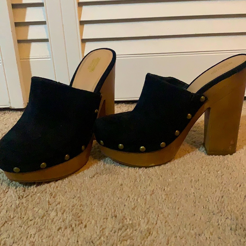 Black mules heels